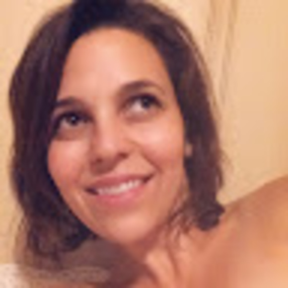 Meet your Posher, Dani - Picture 1 of 1